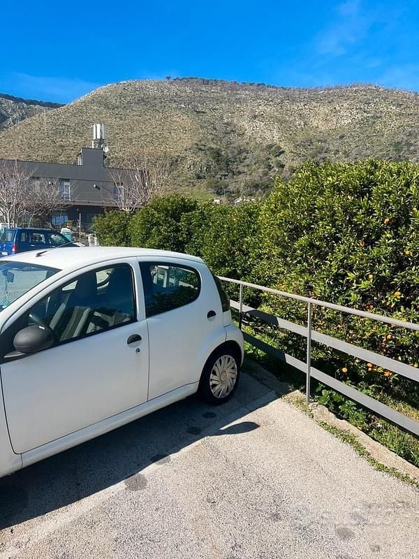 Usata Citroën C1 68 CV (50 kW) 2008 Bianco Utilitaria