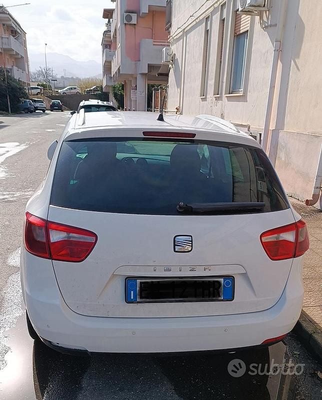 Usata Seat Ibiza ST Copa 75 CV (55 kW) 2012 Bianco Station wagon