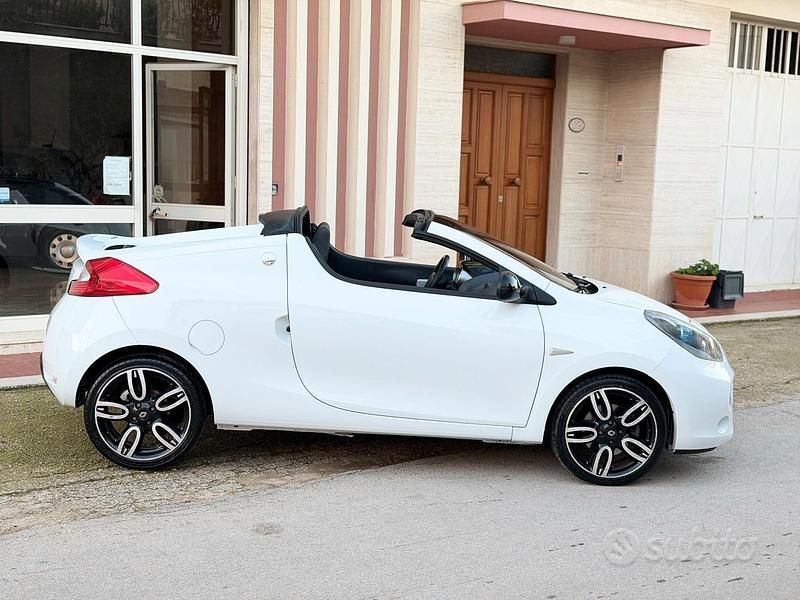 Usata Renault Wind 101 CV (74 kW) 2011 Bianco Cabrio