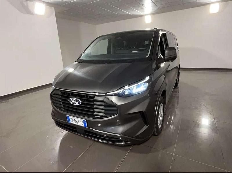 Usata Ford Transit Custom 136 CV (100 kW) 2025 Magnetic Furgone