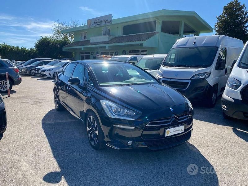 Antracite pastello Usata 2012 DS Automobiles DS5 Sport Chic Due volumi | 6290 € (Buon prezzo) - Immagine 1/4