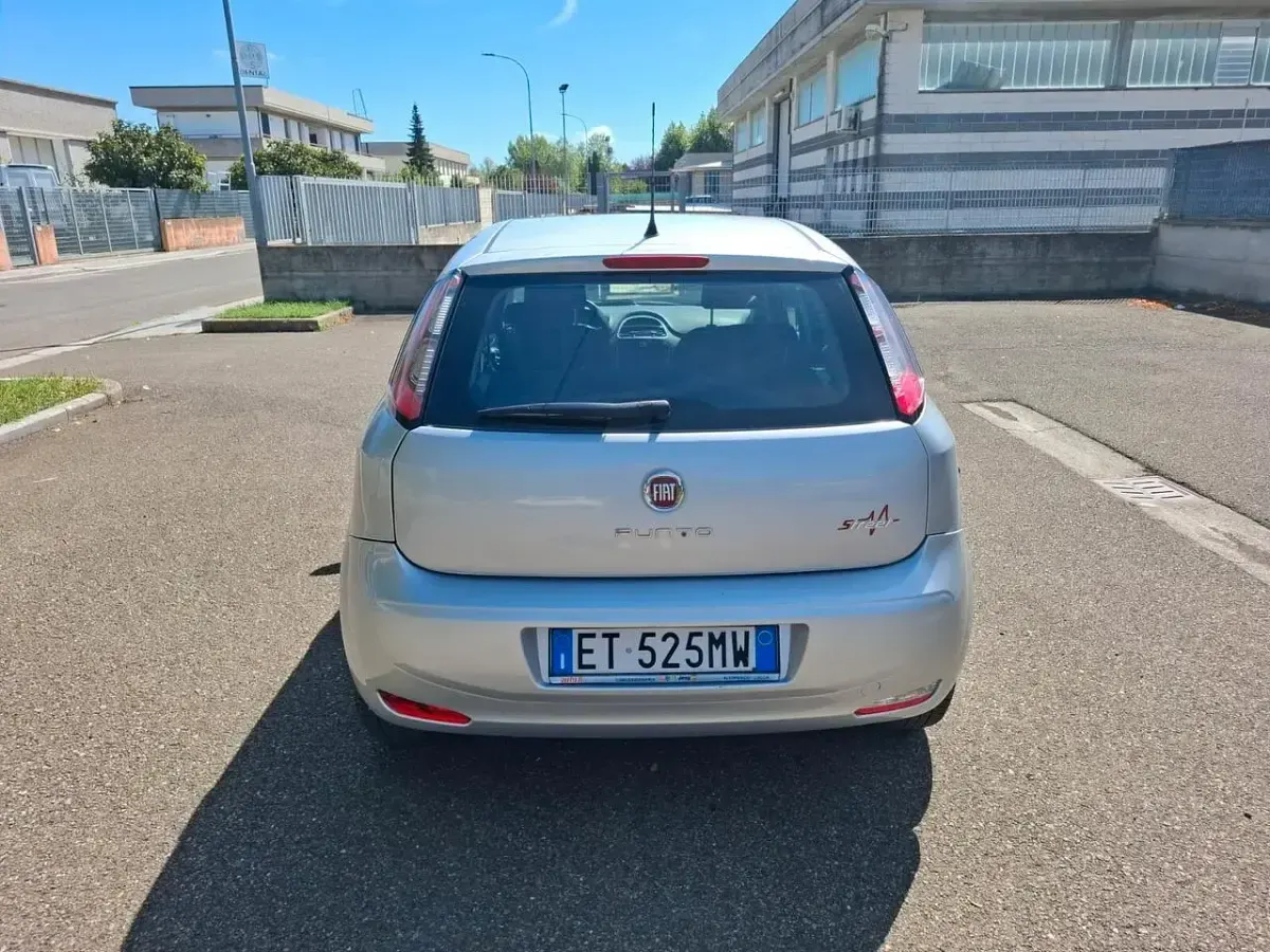 Usata Fiat Punto Evo 75 CV (55 kW) 2013 Grigio Utilitaria