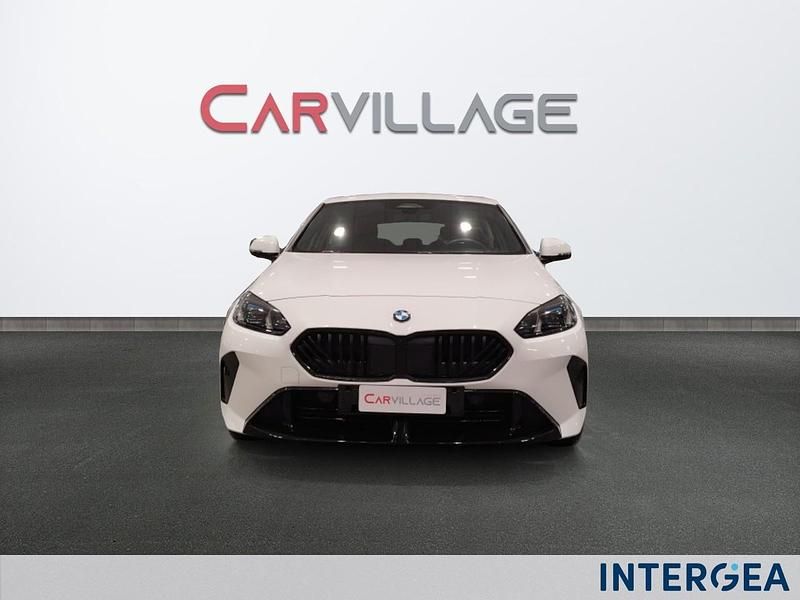 Usata BMW 118 M Sport 149 CV (109 kW) 2025 Bianco Utilitaria