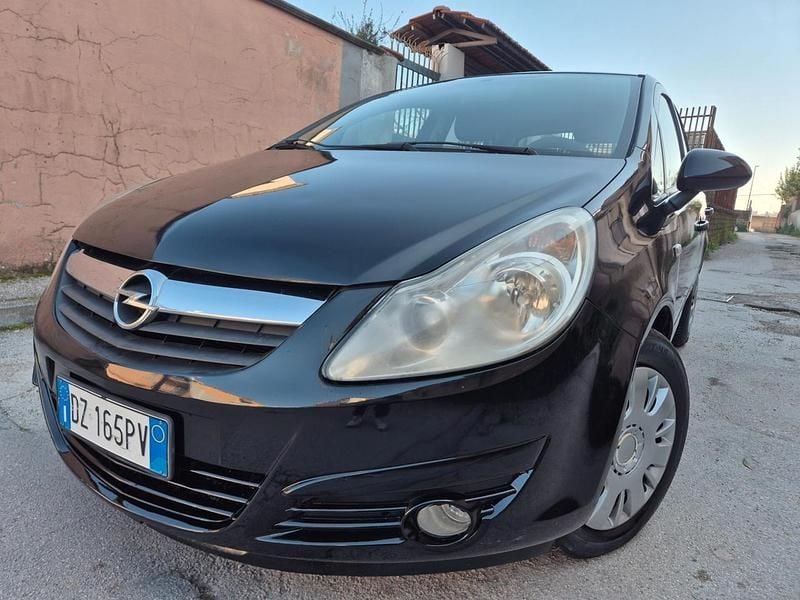 Nero Usata 2011 Opel Corsa Utilitaria | 2350 € (Super prezzo) - Immagine 1/4
