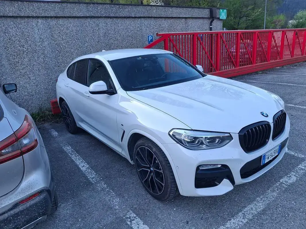 Usata BMW X4 231 CV (169 kW) 2019 Bianco SUV
