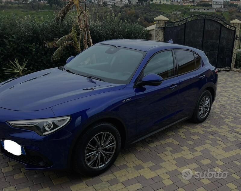 Usata Alfa Romeo Stelvio 160 CV (117 kW) 2020 Blu SUV