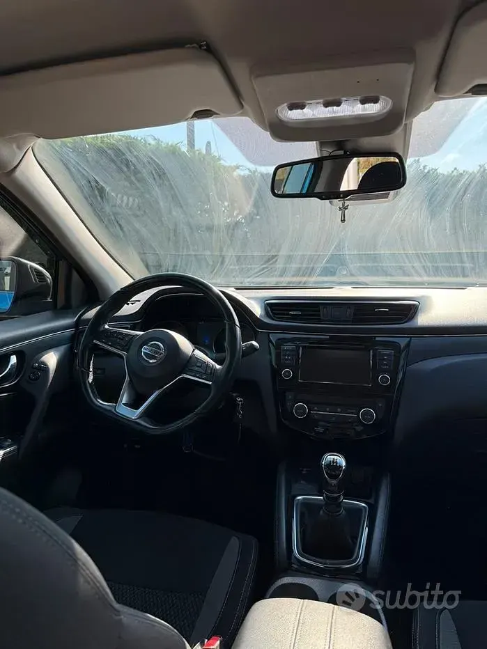Usata Nissan Qashqai N-Connecta 116 CV (85 kW) 2020 Blu SUV