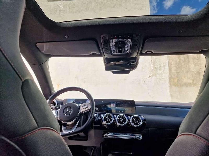Usata Mercedes CLA220 Premium 190 CV (139 kW) 2021 Blu/azzurro Berlina