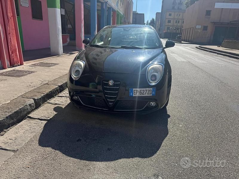 Second-hand Alfa Romeo MiTo 90 CP (66 kW) 2013 Negru Hatchback