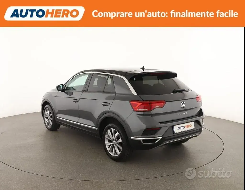 Usata VW T-Roc 150 CV (110 kW) 2019 Grigio SUV