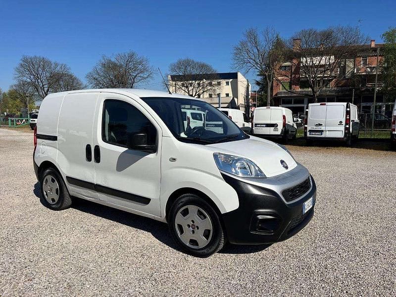 Usata Fiat Fiorino 95 CV (69 kW) 2022 Bianco Monovolume