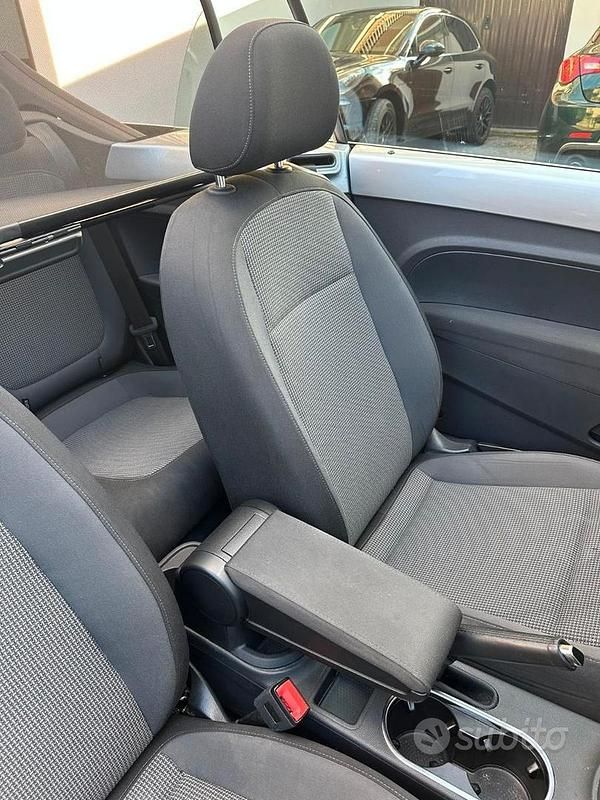 Usata VW Beetle Cabriolet 105 CV (77 kW) 2015 Grigio Cabrio
