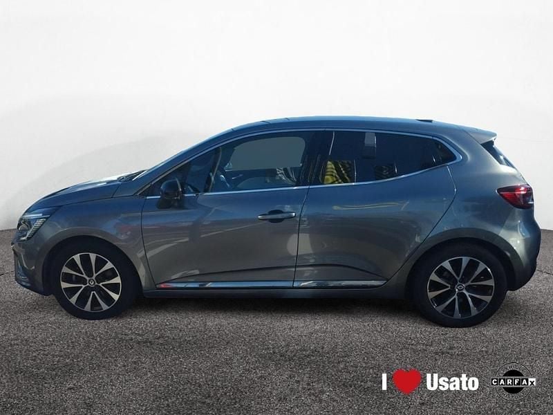 Usata Renault Clio V Techno 145 CV (106 kW) 2022 Grigio Utilitaria