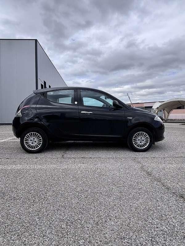 Usata Lancia Ypsilon S 86 CV (63 kW) 2013 Utilitaria