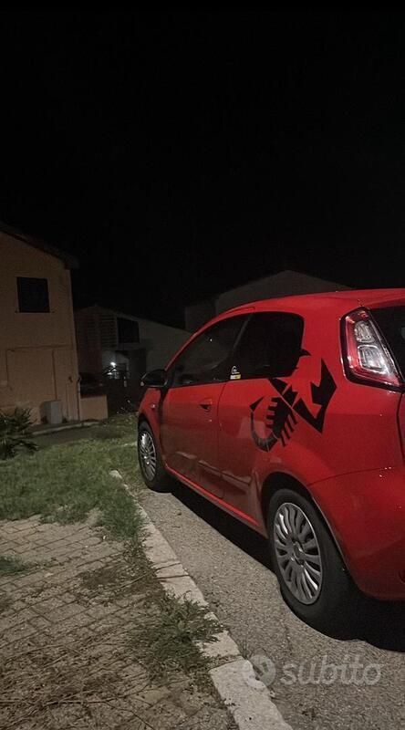 Usata Fiat Punto Evo 65 CV (47 kW) 2014 Rosso Utilitaria
