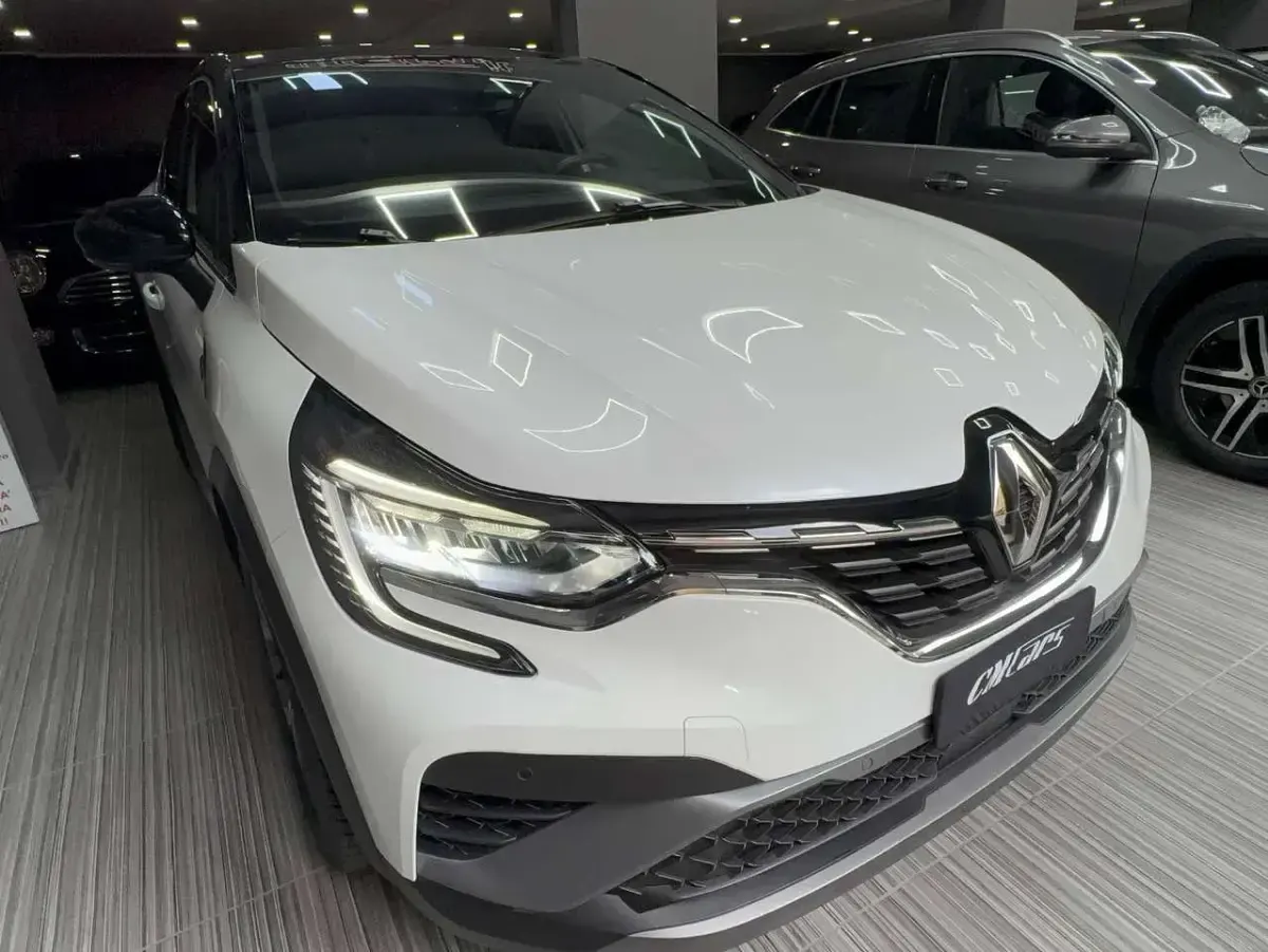 Usata Renault Captur RS Line 145 CV (106 kW) 2022 Bianco SUV