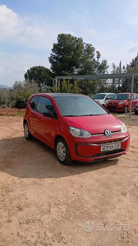 Usata VW up! 75 CV (55 kW) 2018 Rosso Utilitaria