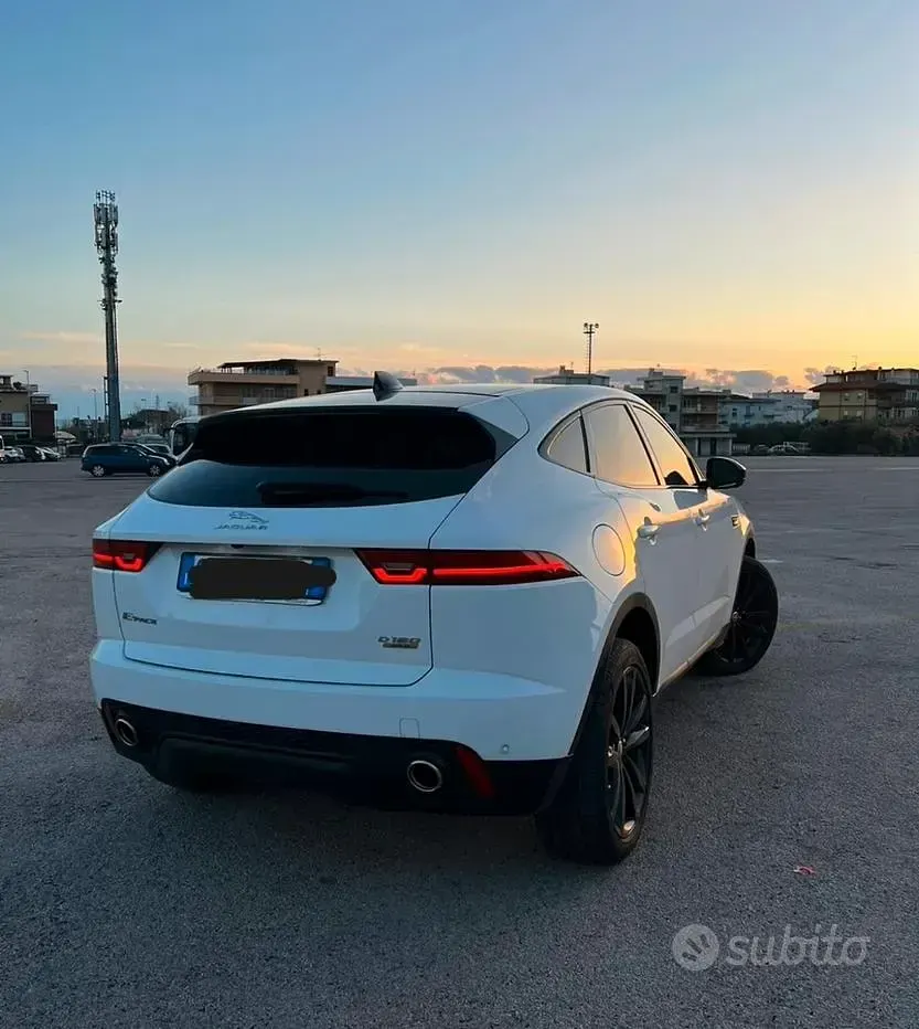 Usata Jaguar E-Pace 179 CV (131 kW) 2019 Bianco SUV