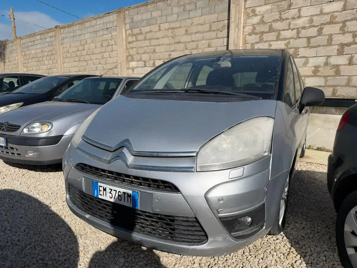 Usata Citroën Grand C4 Picasso Exclusive 112 CV (82 kW) 2012 Grigio Monovolume