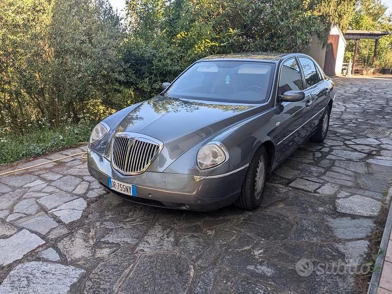 Grigio Usata 2008 Lancia Thesis Tre volumi | 8500 € - Immagine 1/4