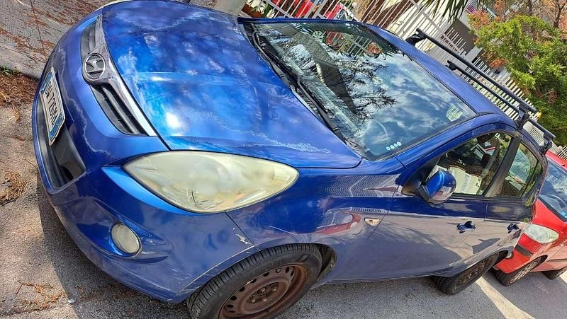 Usata Hyundai i20 Comfort 77 CV (56 kW) 2009 Blu/azzurro Utilitaria