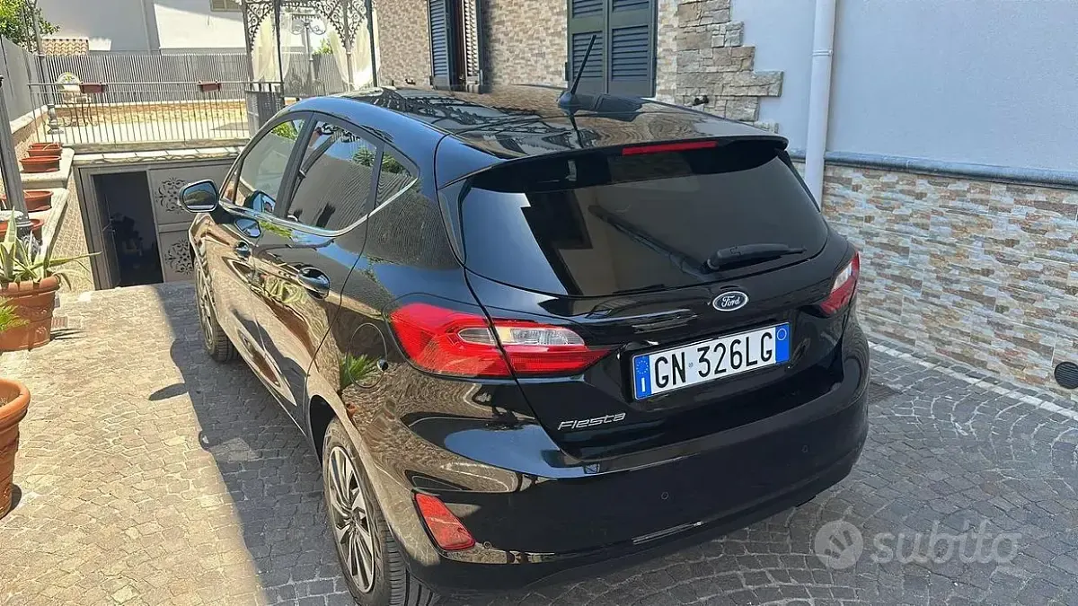 Usata Ford Fiesta 75 CV (55 kW) 2023 Nero Utilitaria