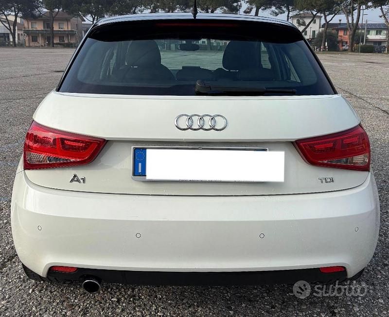 Usata Audi A1 Sportback Ambition 90 CV (66 kW) 2013 Bianco Utilitaria