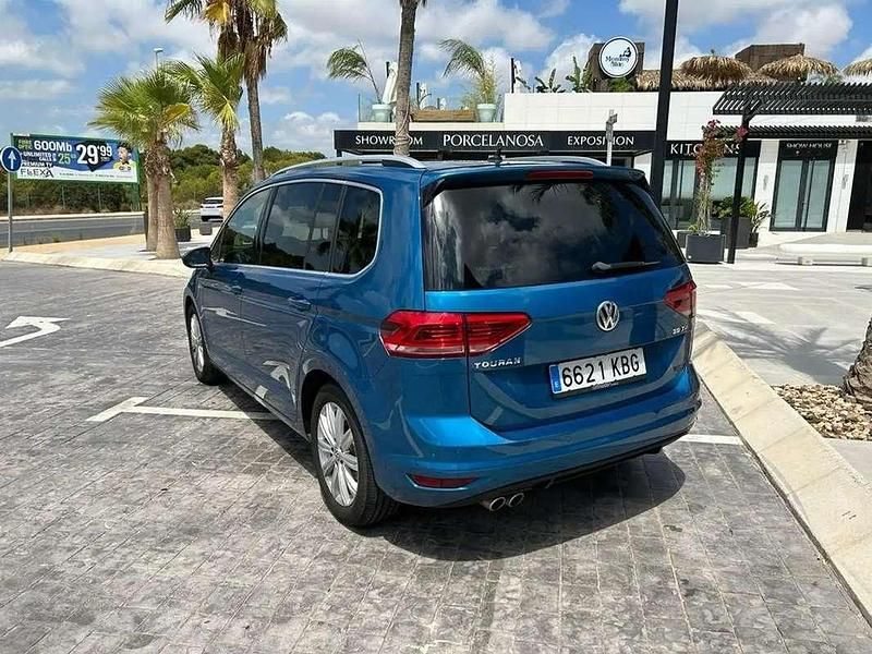 Usata VW Touran Highline 140 CV (102 kW) 2017 Monovolume