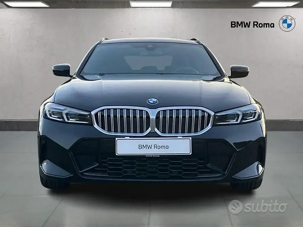 Usata BMW 320e M Sport 190 CV (139 kW) 2025 Black sapphire metallic Station wagon