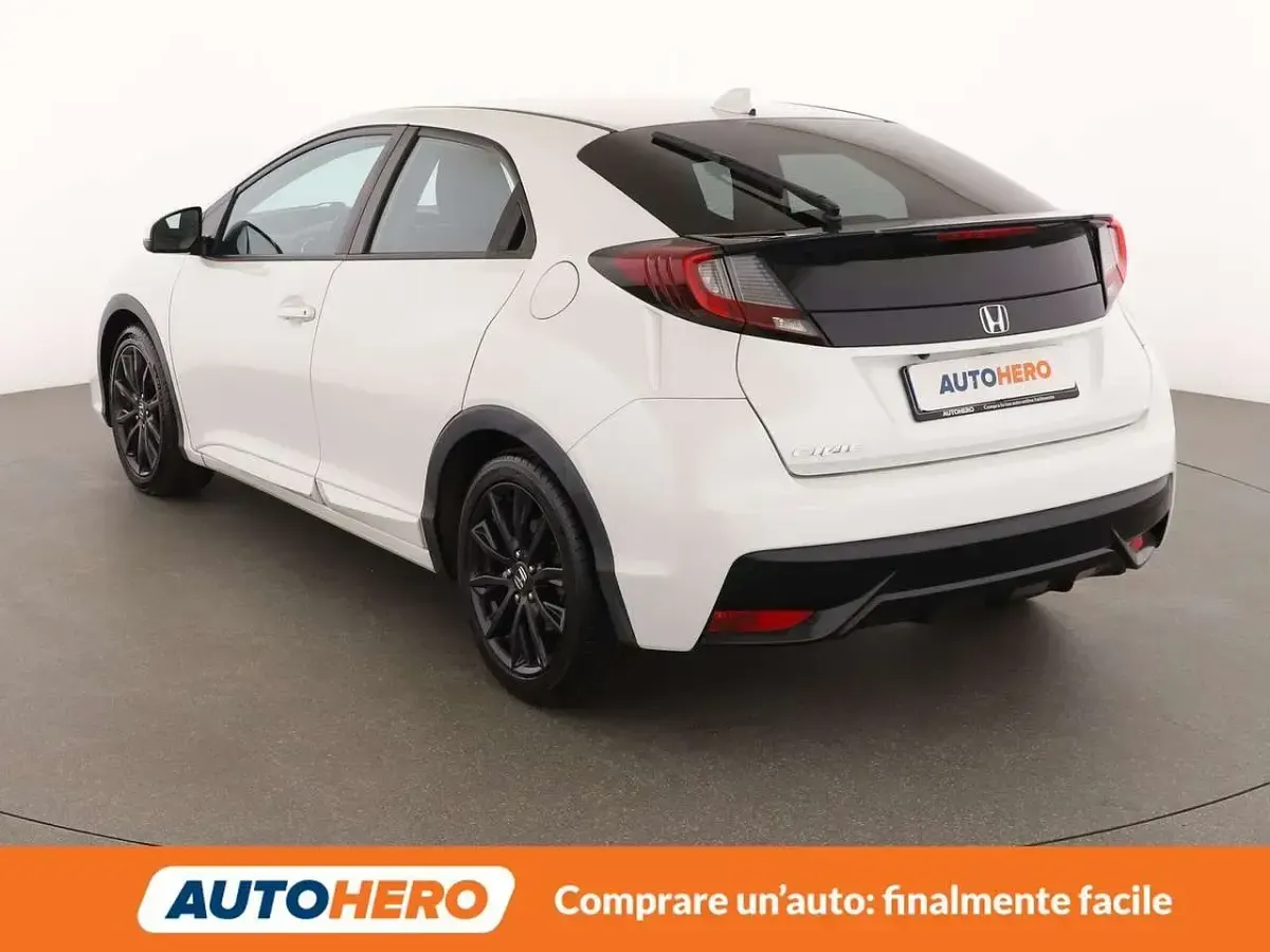 Usata Honda Civic Elegance 120 CV (88 kW) 2015 Bianco Berlina