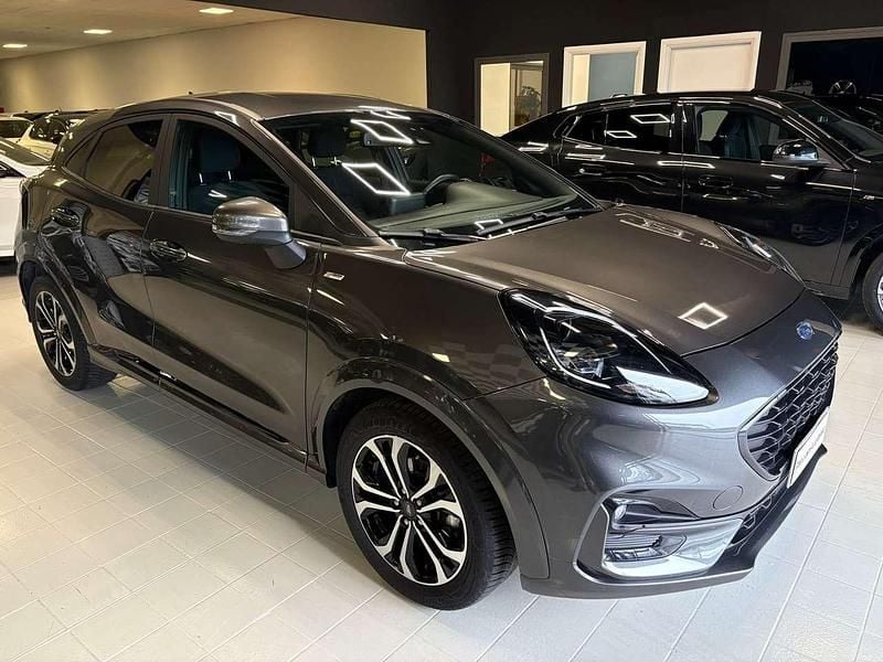 Usata Ford Puma ST-Line 125 CV (91 kW) 2024 Grigio scuro met SUV