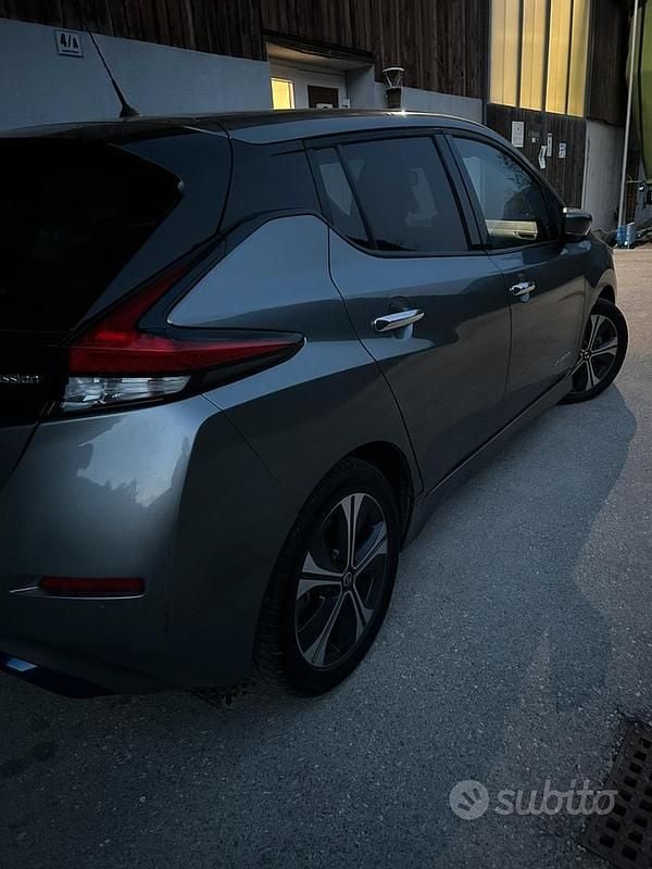 Usata Nissan Leaf 2020 Utilitaria
