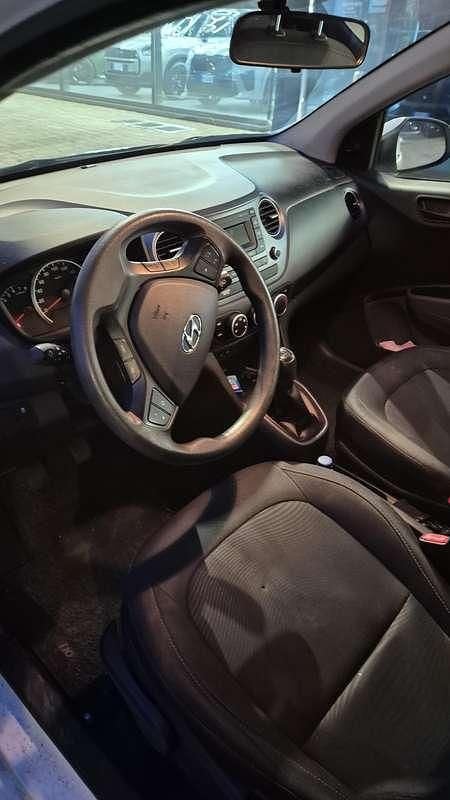 Usata Hyundai i10 Prime 67 CV (49 kW) 2019 Bianco Utilitaria