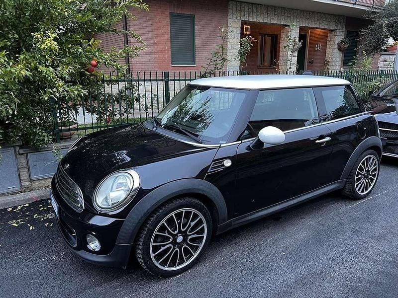 Usata Mini ONE 75 CV (55 kW) 2011 Nero Utilitaria