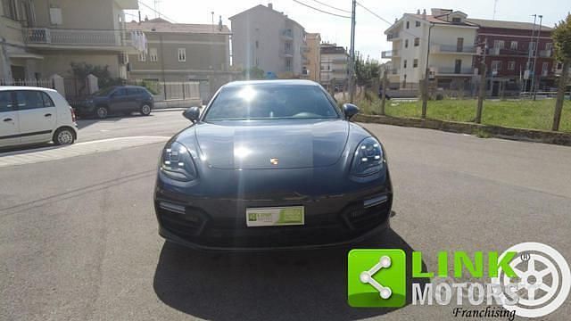 Usata Porsche Panamera Edition 330 CV (242 kW) 2020 Grigio scuro Berlina