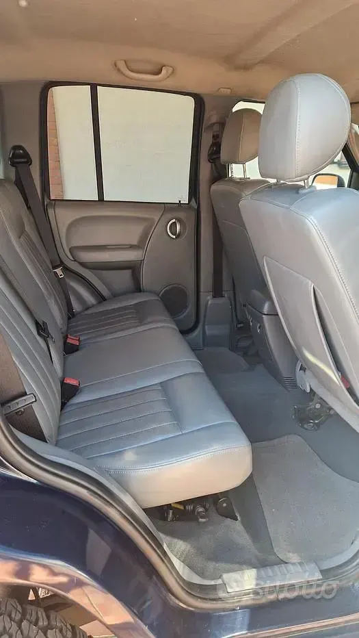Usata Jeep Cherokee Limited 163 CV (119 kW) 2007 Blu SUV