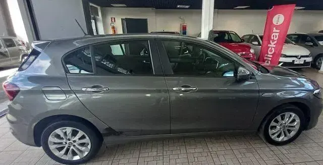 Usata Fiat Tipo Easy 95 CV (69 kW) 2020 Grigio Berlina