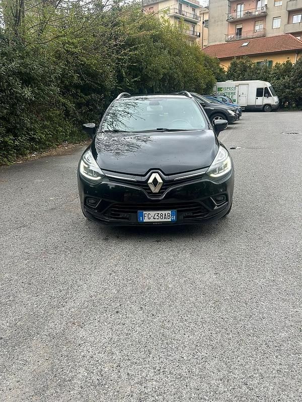 Usata Renault Clio GrandTour 90 CV (66 kW) 2016 Nero Station wagon