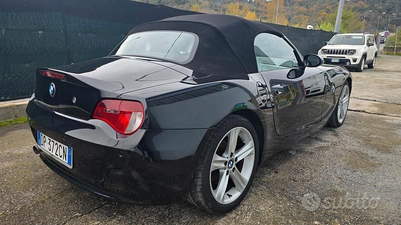 Usata BMW Z4 150 CV (110 kW) 2008 Nero Cabrio