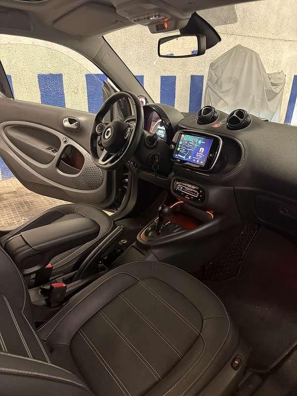 Usata Smart ForTwo Electric Drive Prime 60 kW (82 CV) 2022 Cabrio