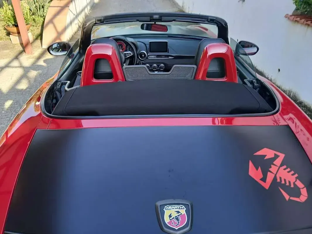 Usata Abarth 124 Spider 170 CV (125 kW) 2016 Rosso Cabrio
