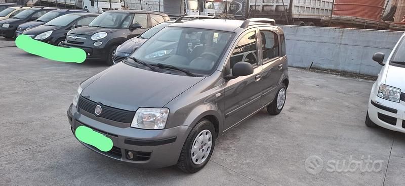 Usata Fiat Panda Dynamic 69 CV (50 kW) 2012 Grigio Utilitaria
