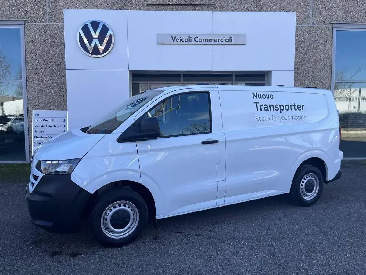 Nuova VW Transporter 150 CV (110 kW) 2026 Clear white Furgone