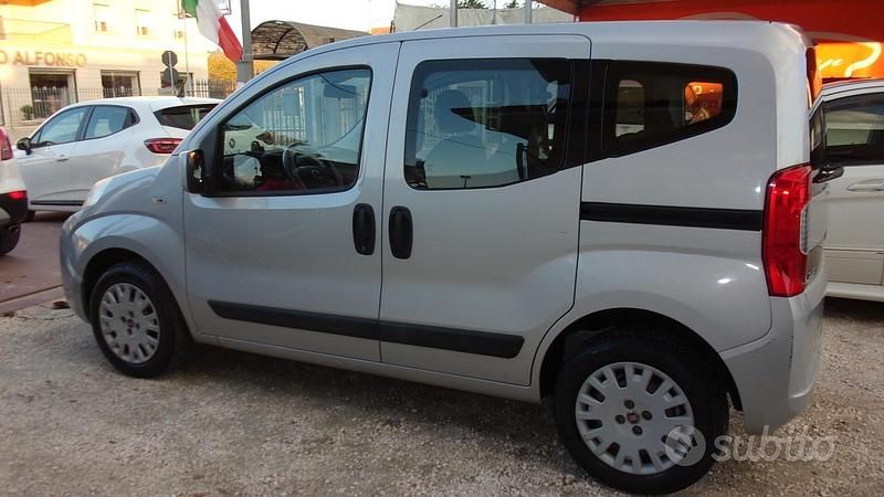 Usata Fiat Qubo Dynamic 80 CV (58 kW) 2016 Grigio Monovolume