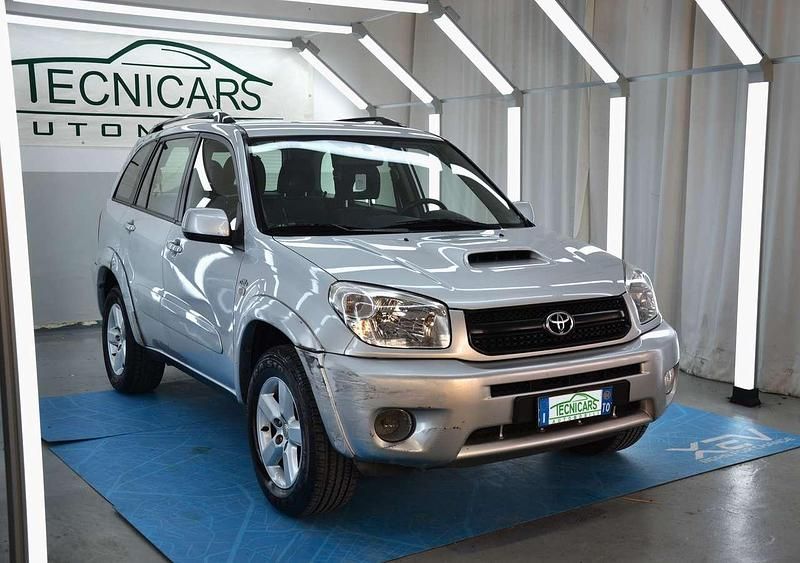 Usata Toyota RAV4 Sol 116 CV (85 kW) 2004 Argento SUV
