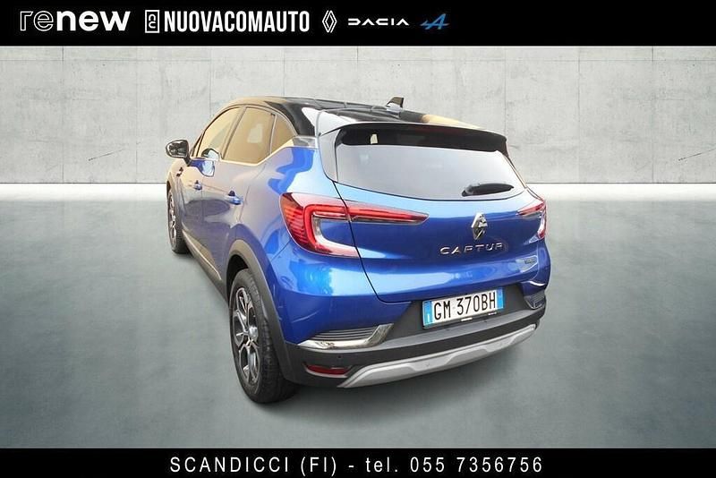 Usata Renault Captur Techno 145 CV (106 kW) 2023 Blusilver SUV