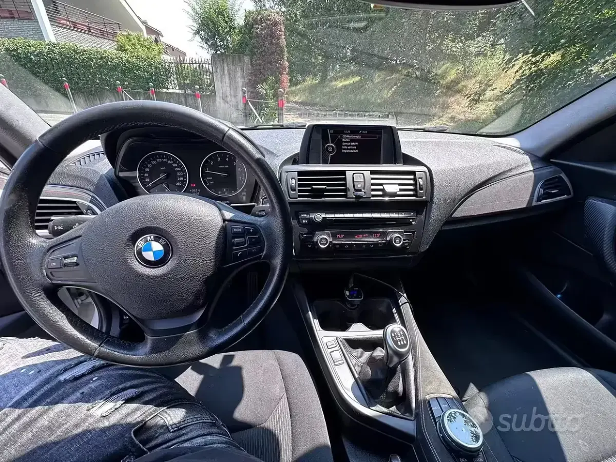Usata BMW 114 95 CV (69 kW) 2012 Bianco Utilitaria