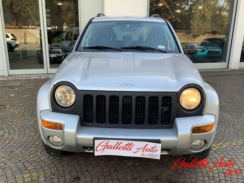 Usata Jeep Cherokee 150 CV (110 kW) 2004 Argento SUV
