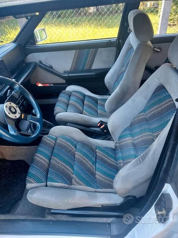 Usata Lancia Delta 130 CV (95 kW) 1988 Bianco Utilitaria