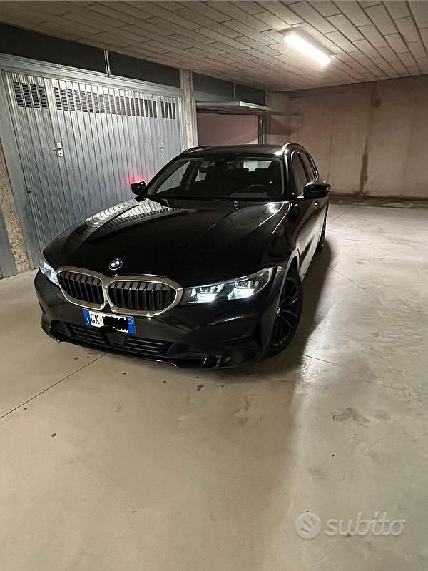 Usata BMW 320 Comfort Edition 190 CV (139 kW) 2020 Nero Station wagon
